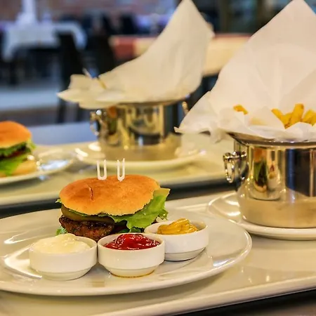 דירה Lara Park אנטליה