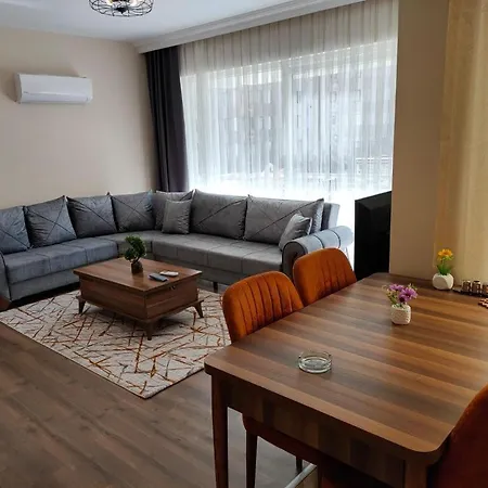 Lara Park Apartment