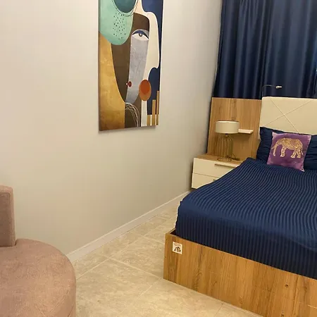 Lara Park Apartment