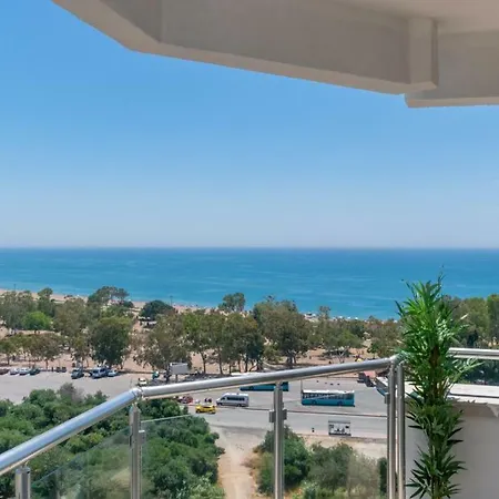 Lara Park Apartment