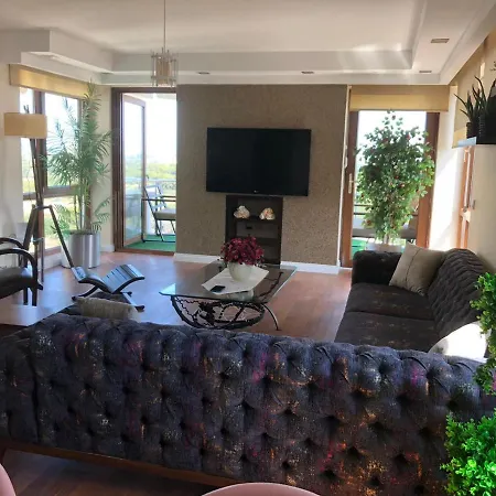 Apartmán Lara Park *