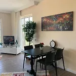 Lara Park Apartment