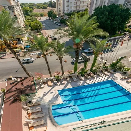 Lara Park Apartman *